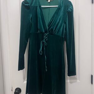Elegant Green Velvet Dress